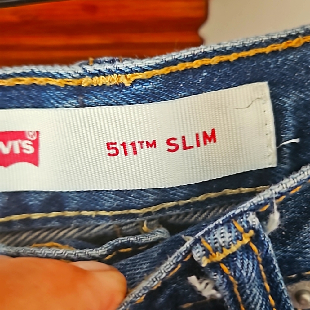 Levis jeans - Picture 2 of 5